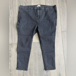 Madewell 10" High Rise Skinny Jean in Black Size 37P Petite
